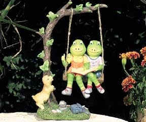 Frogs On A Swing | CobraCo