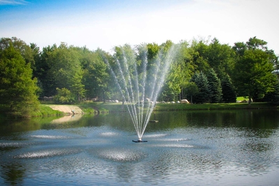 Belcrest Fountain 1.5 hp 230v | Floating Fountains