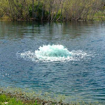 2400AF Surface Aerator | Floating Fountains